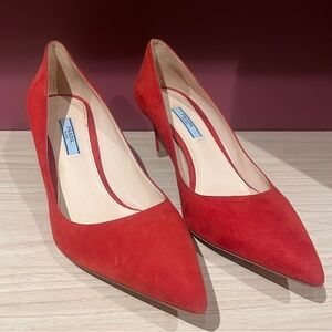 Prada red suede pumps. Size 40.